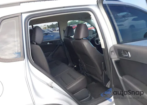 2016 Volkswagen Tiguan S из США, поврежденный, VIN WVGAV7AX5GW592721